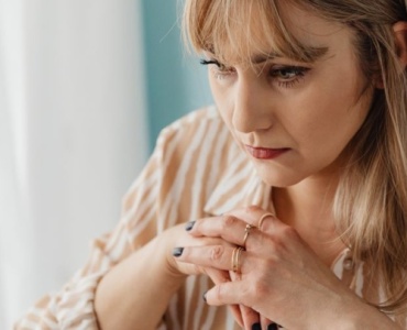 Rozkojarzenie pod kontrolą: proste sposoby na lepsze skupienie w ciągu dnia